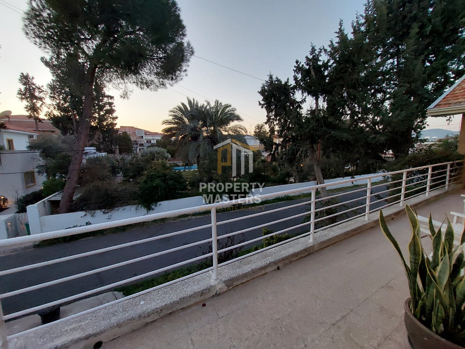 4 Bedroom Whole Floor Upper House in Agios Andreas, Nicosia photo 12