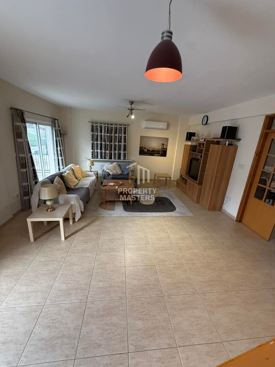 3 bedroom Detached House in Oroklini photo 2