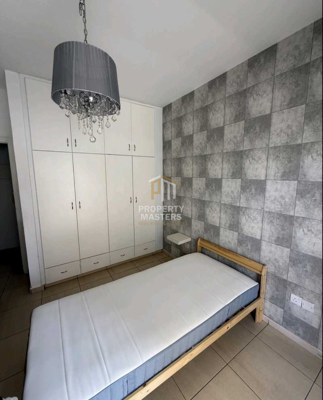 2 bedroom Apartment in Finikoudes photo 5