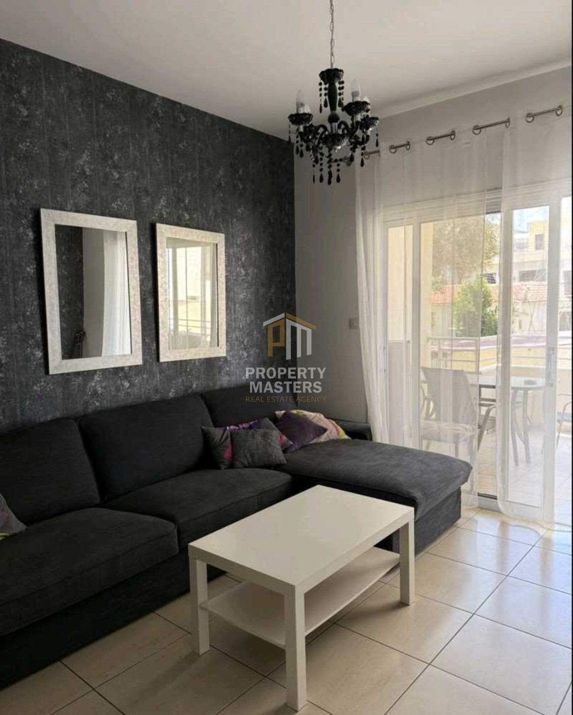 2 bedroom Apartment in Finikoudes photo 3