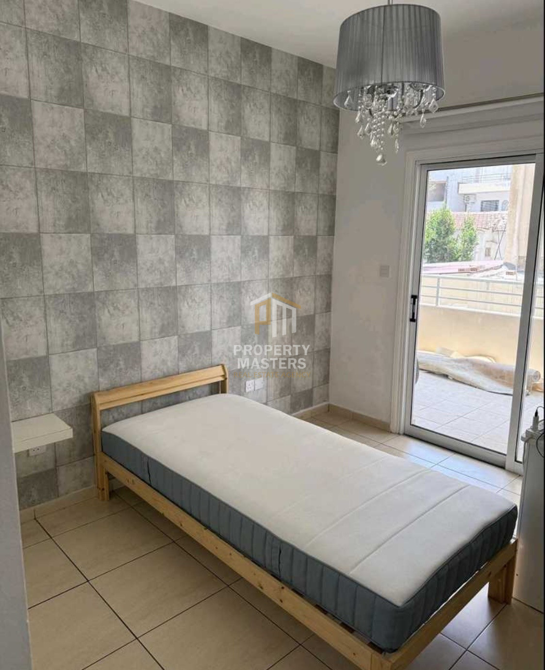 2 bedroom Apartment in Finikoudes photo 6