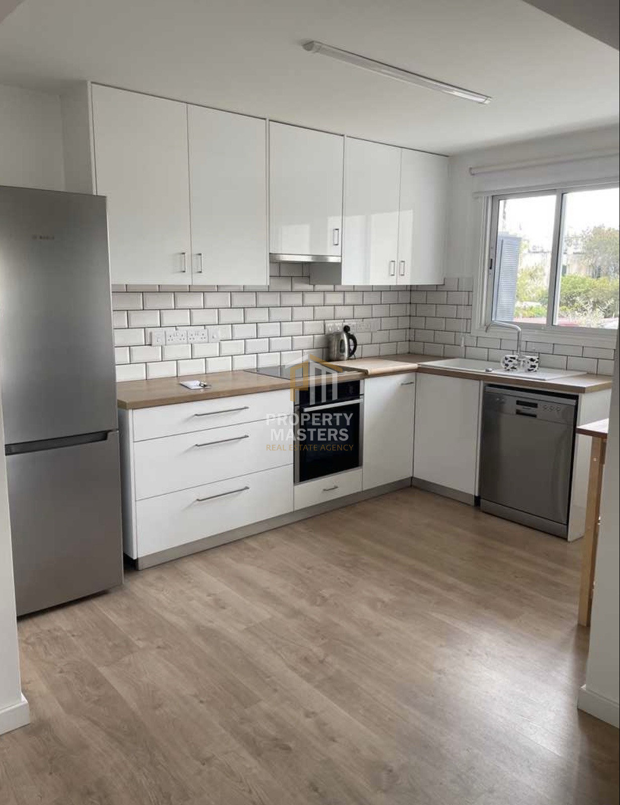 2 bedroom Maisonette in Agios Dometios photo 3