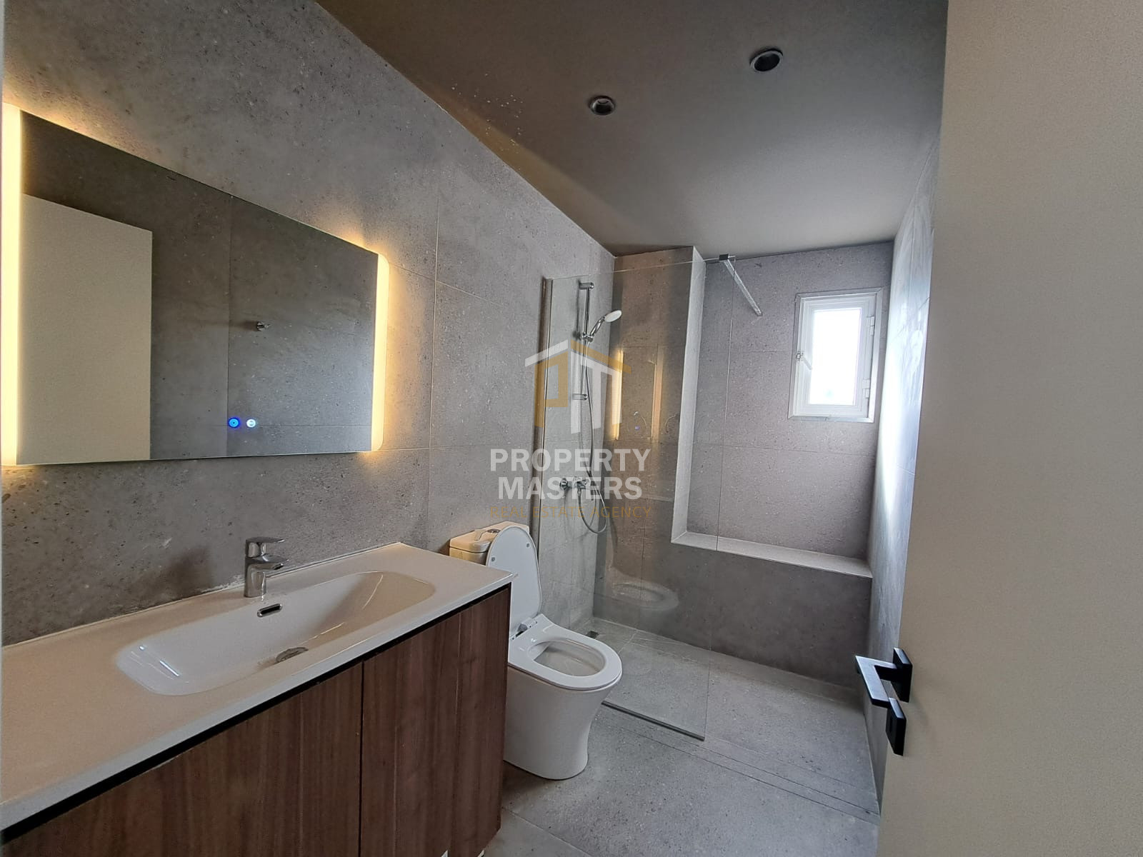2 bedroom Apartment in Agios Dometios photo 1