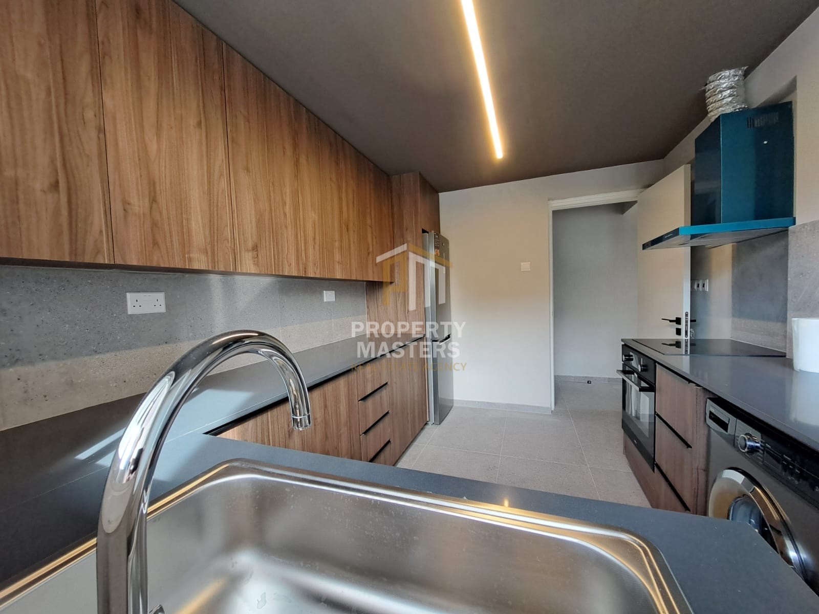 2 bedroom Apartment in Agios Dometios photo 7