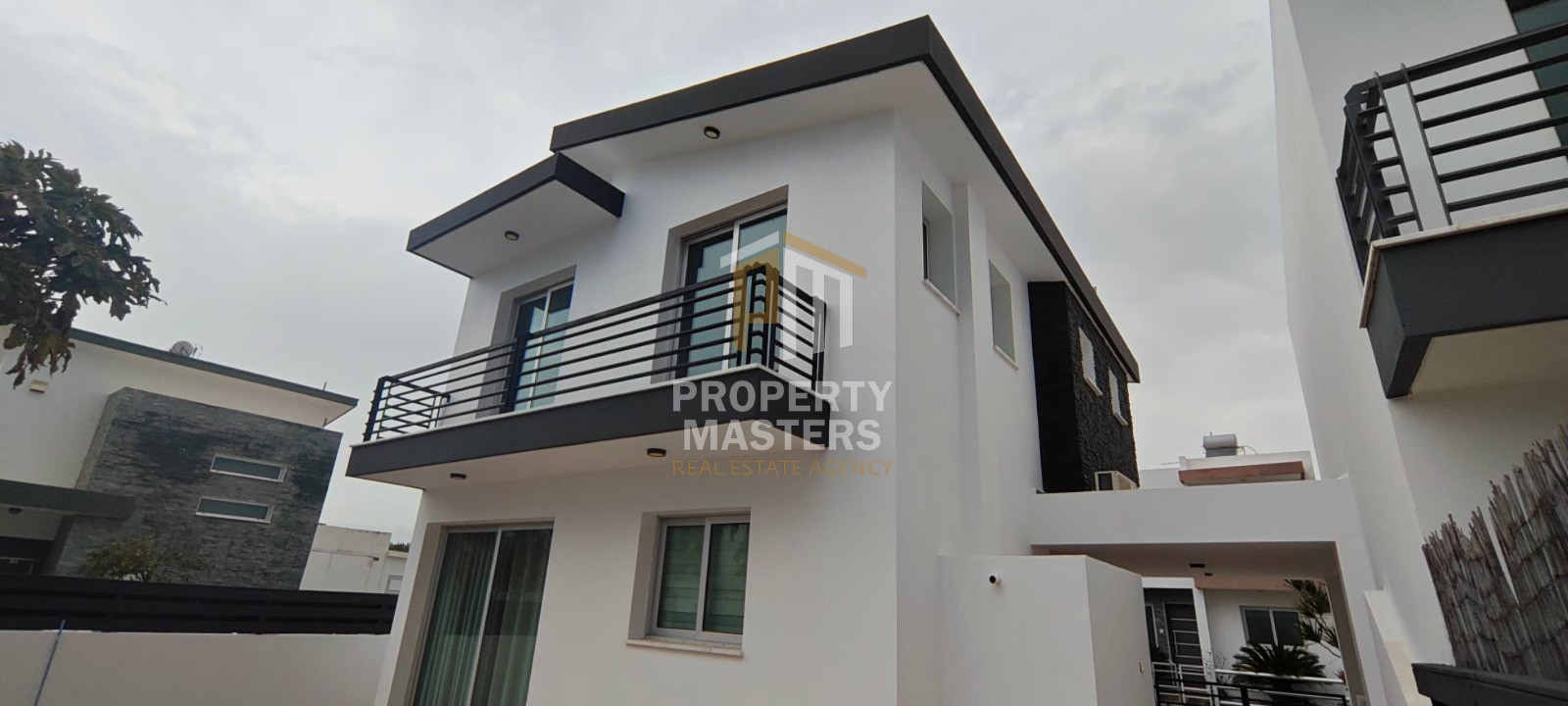 3 bedroom Detached House in Pyla photo 1