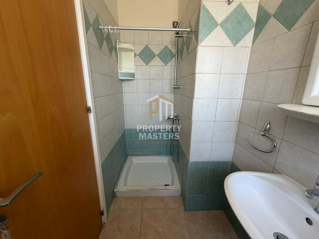 3 bedroom Apartment in Agios Dometios photo 5