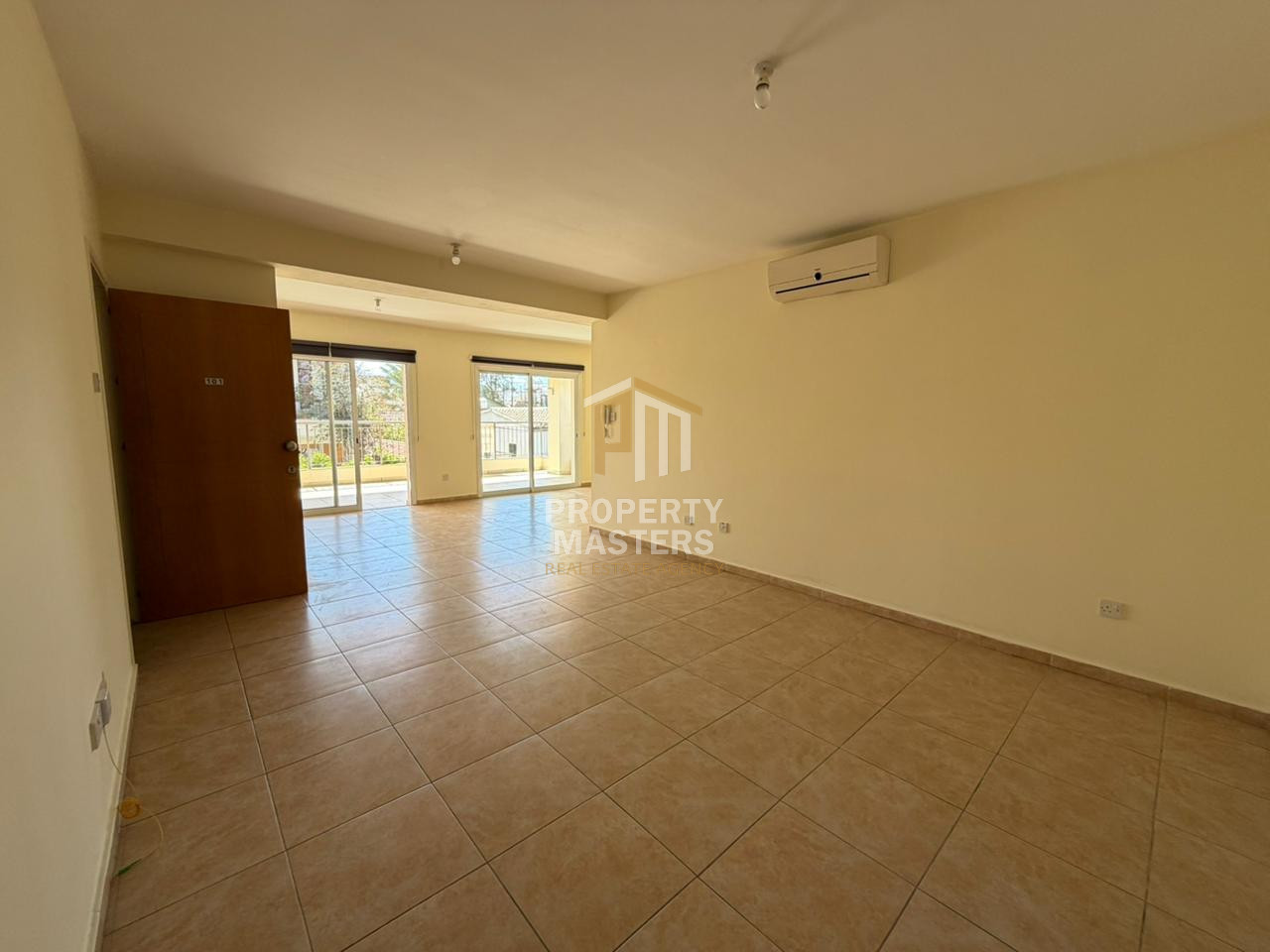3 bedroom Apartment in Agios Dometios photo 12