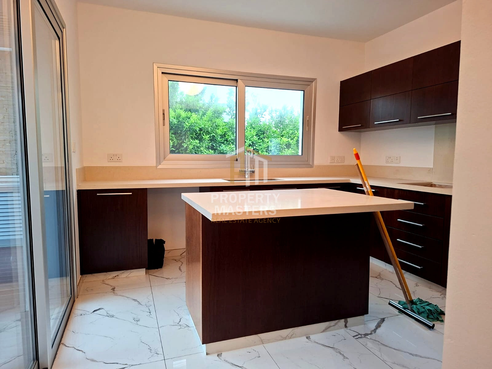 7 bedroom Detached Villa in Geroskipou photo 6