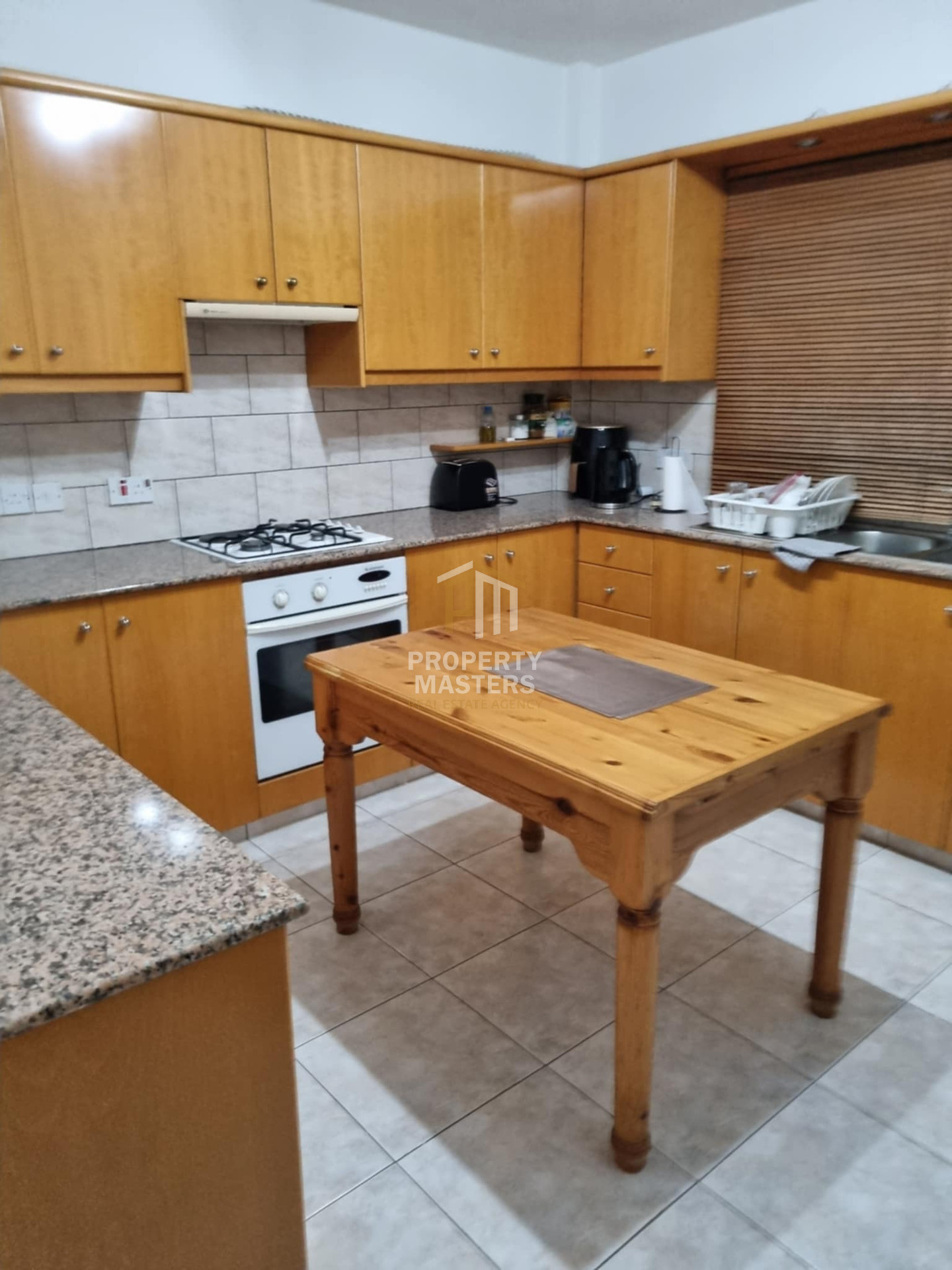 Spacious Two Bedroom Apartment in Metropolis Mall Area, Larnaca photo 1