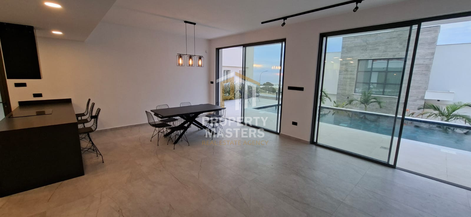Luxury 3-Bedroom Villa with Private Pool in Chloraka photo 9
