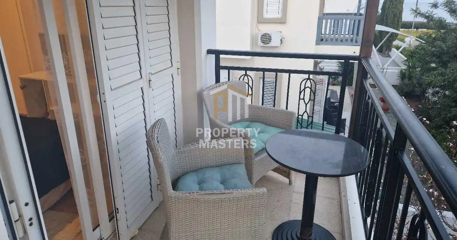 3 bedroom Detached House in Perivolia Larnakas photo 4
