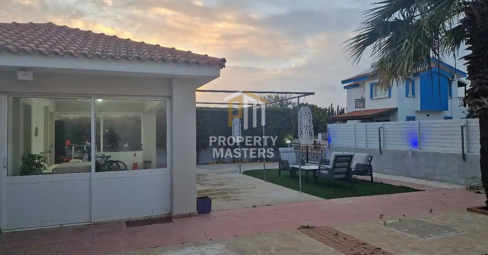 3 bedroom Detached House in Perivolia Larnakas photo 7