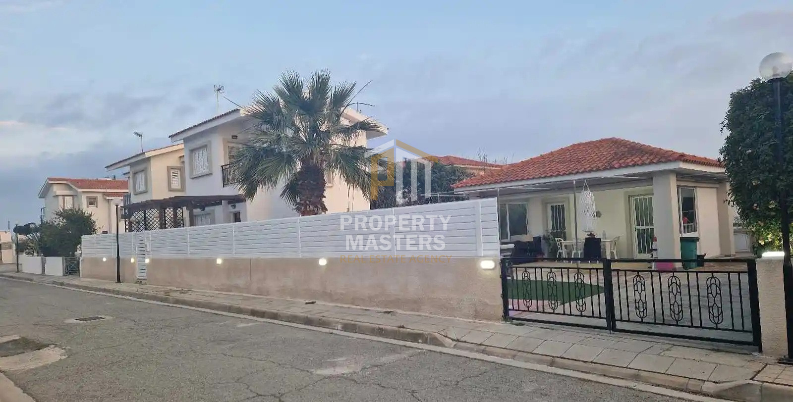 3 bedroom Detached House in Perivolia Larnakas photo 10