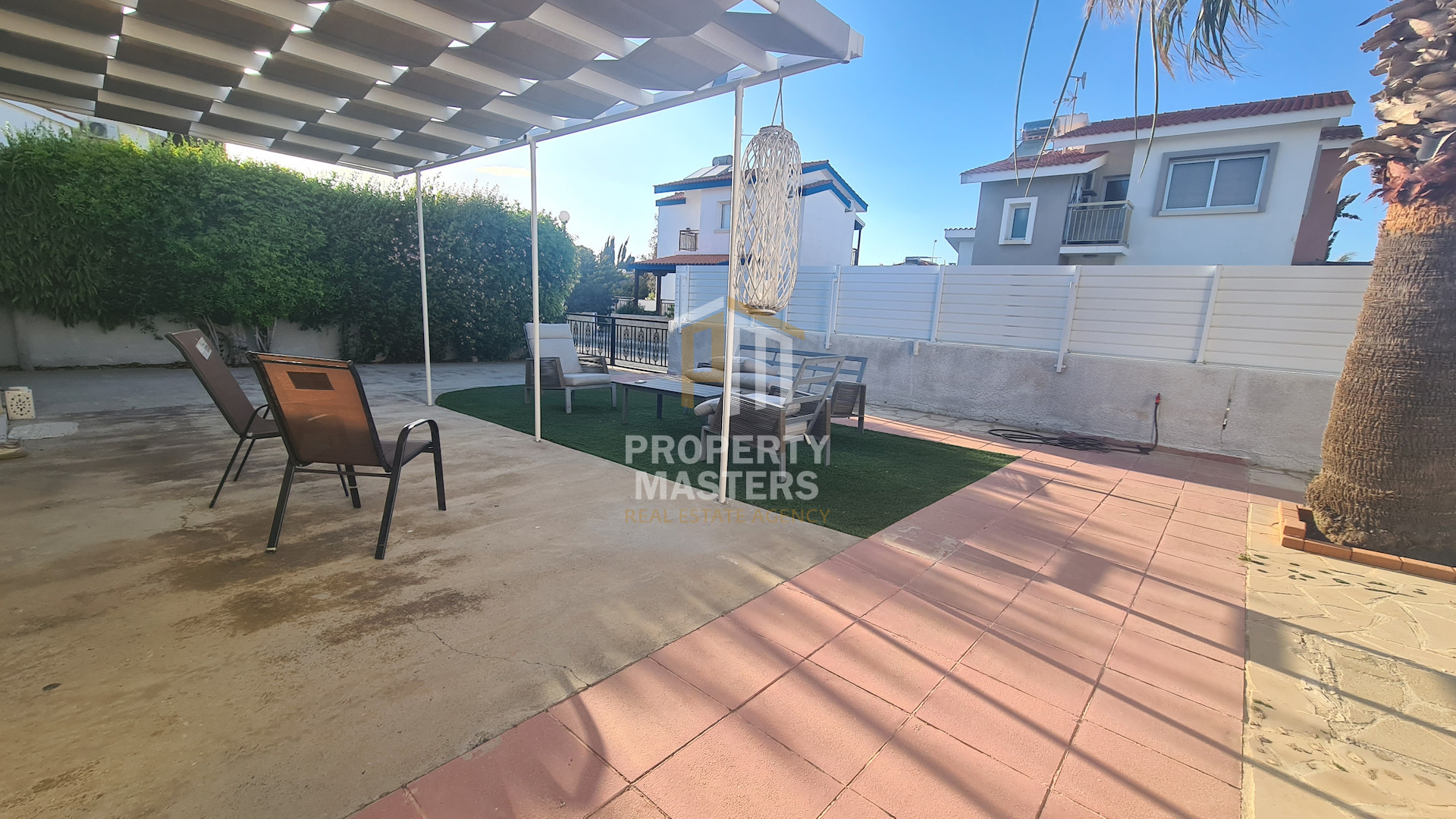 3 bedroom Detached House in Perivolia Larnakas photo 13