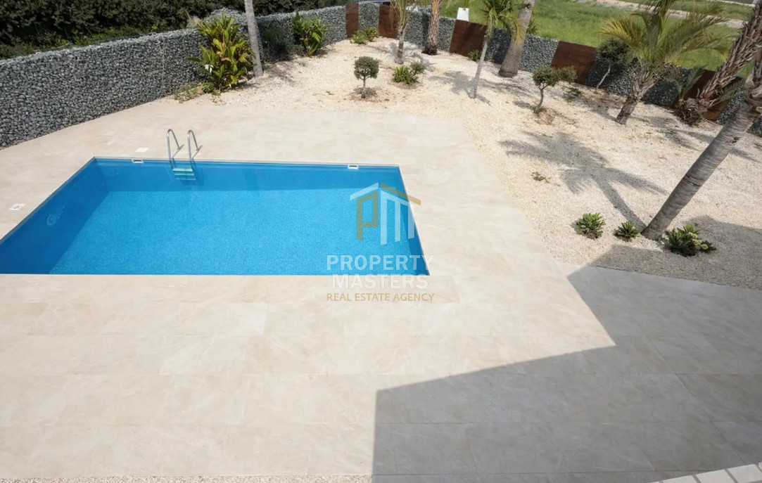 Renovated 4-Bedroom Villa with Private Pool in Peyia, Paphos photo 14