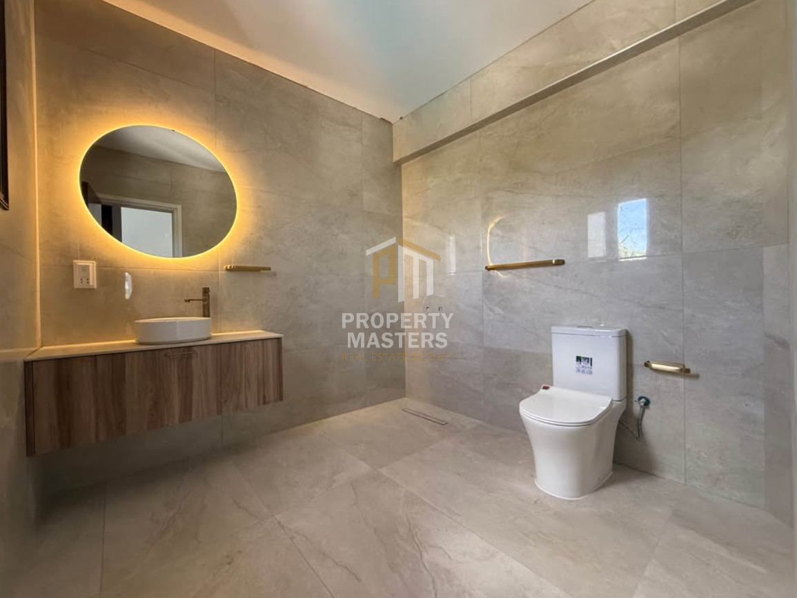 Renovated 4-Bedroom Villa with Private Pool in Peyia, Paphos photo 12