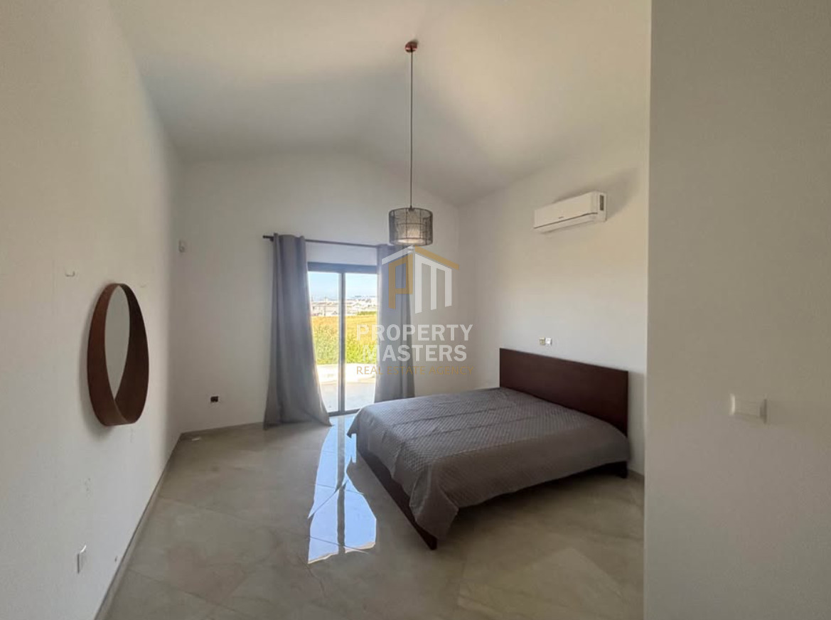 Renovated 4-Bedroom Villa with Private Pool in Peyia, Paphos photo 16