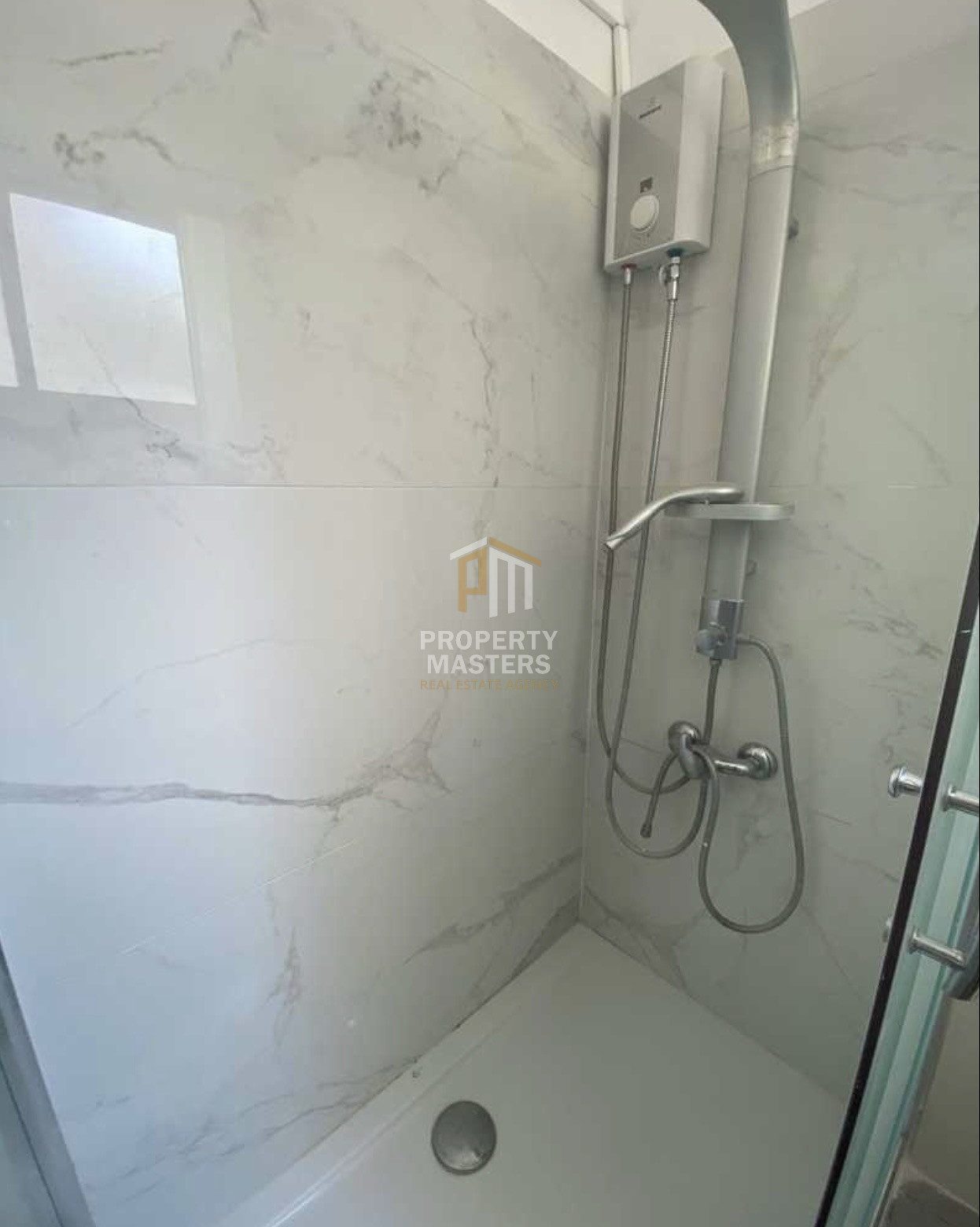 2 bedroom Apartment in Palouriotissa photo 5