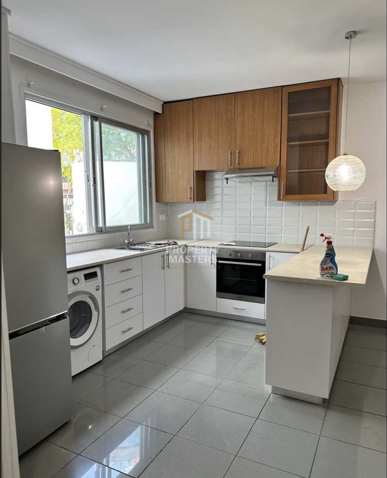 2 bedroom Apartment in Palouriotissa photo 4