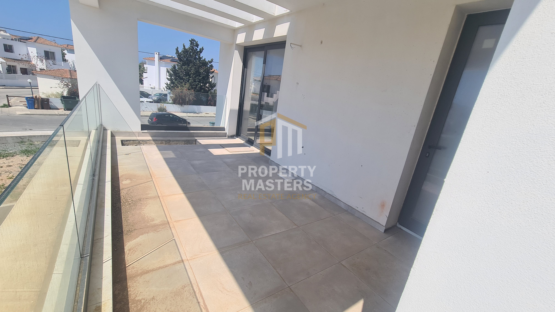 3 bedroom Detached House in Perivolia Larnakas photo 6