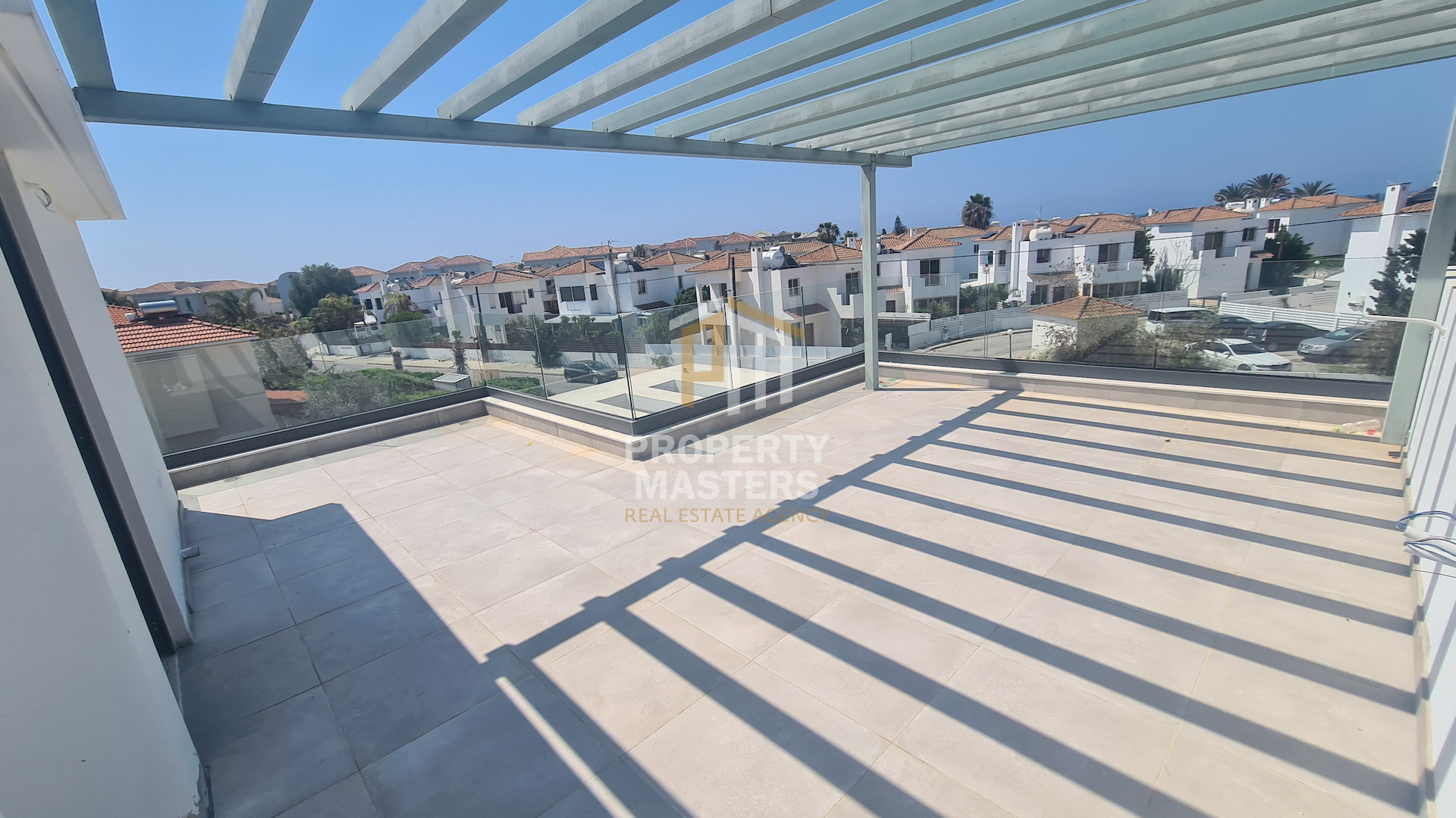 3 bedroom Detached House in Perivolia Larnakas photo 15