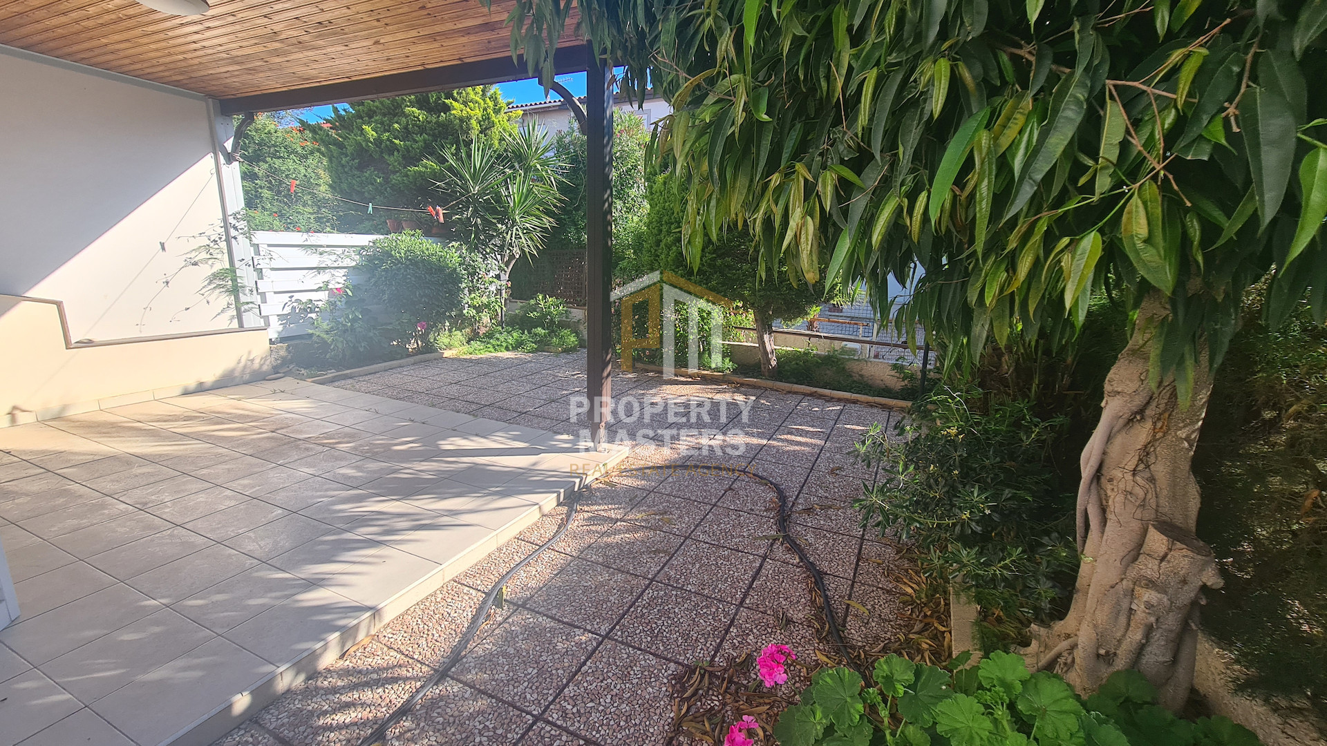 2 bedroom Semi-Detached House in Perivolia Larnakas photo 10