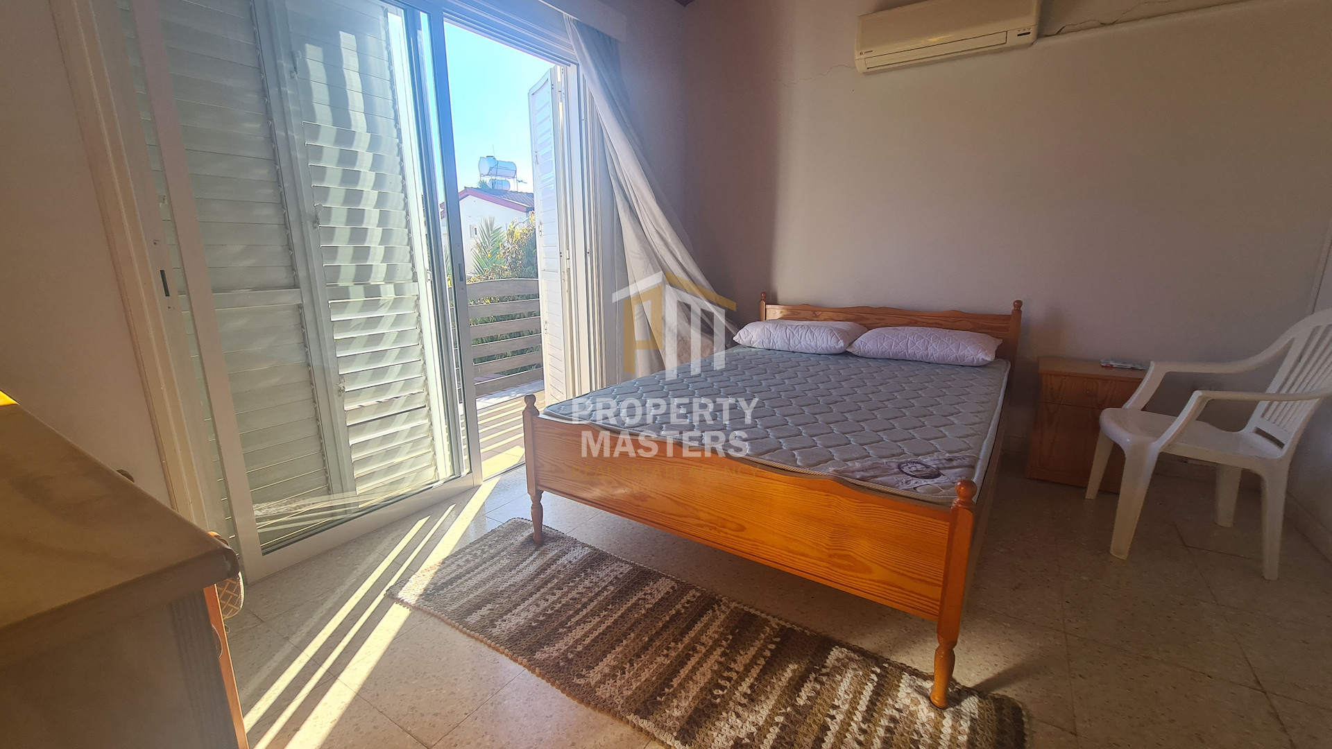 2 bedroom Semi-Detached House in Perivolia Larnakas photo 13