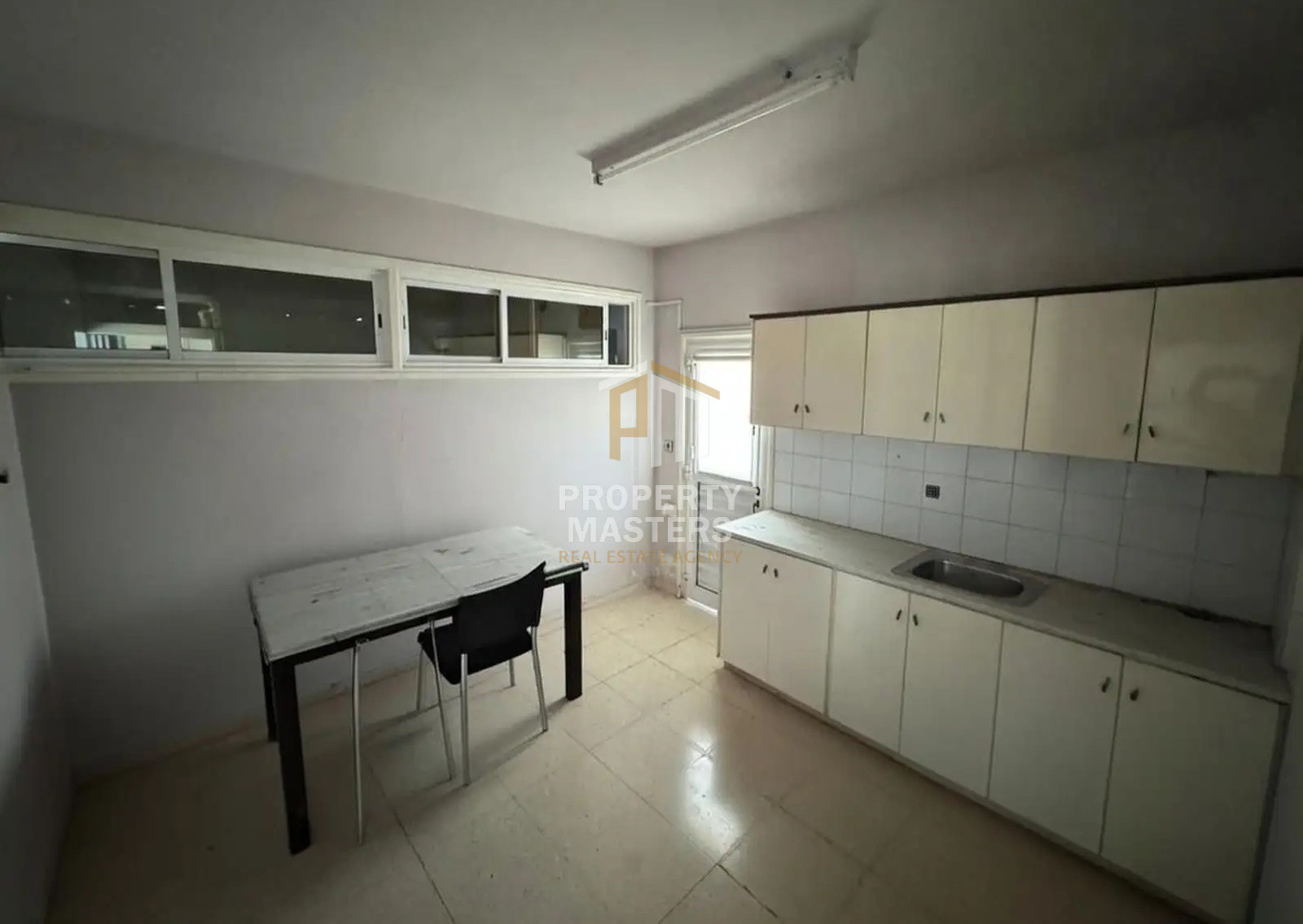 4 bedroom Detached House in Pyla photo 4