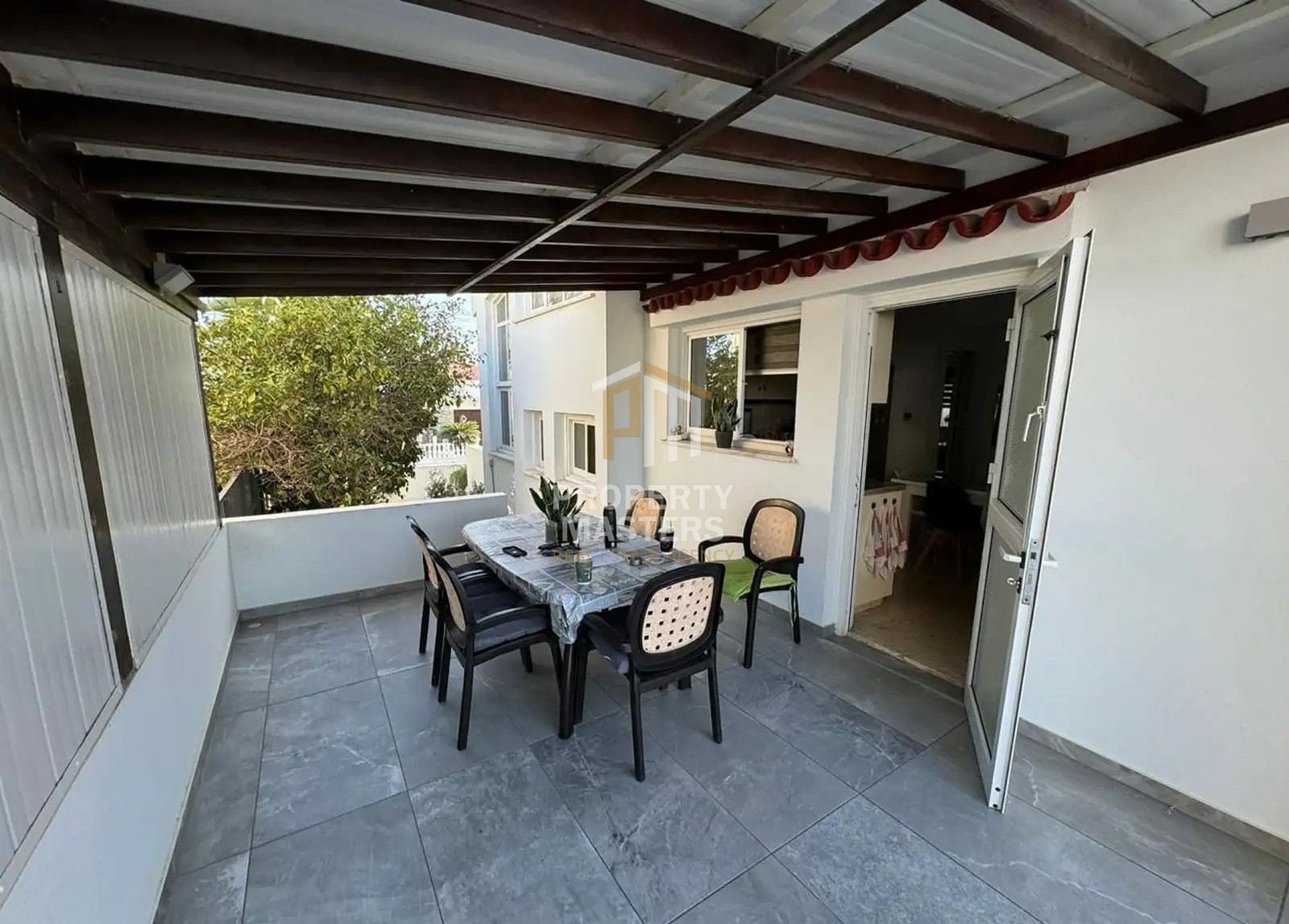 4 bedroom Detached House in Pyla photo 11