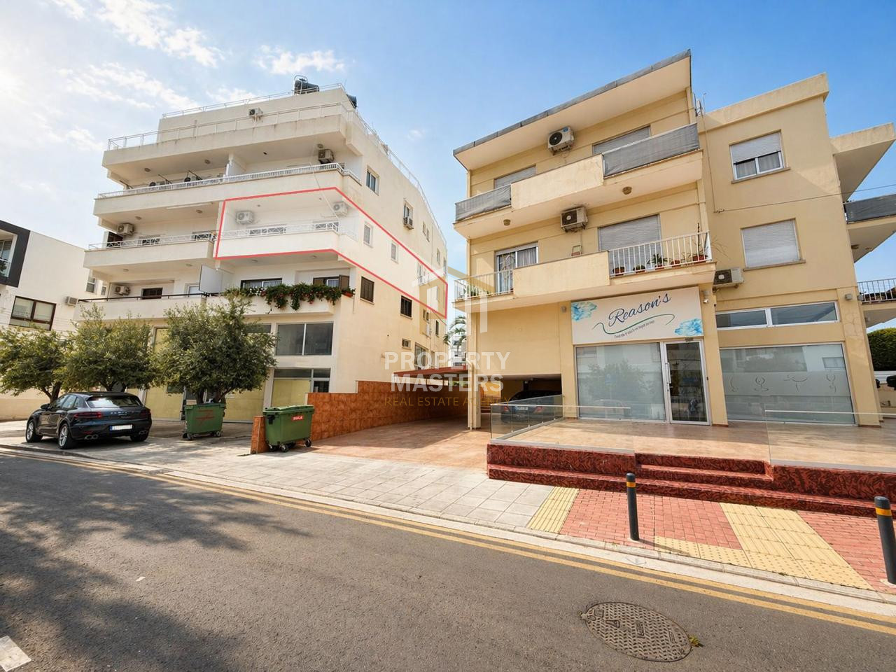 Spacious Unfurnished Three Bedroom Apartment in Palouriotissa, Nicosia photo 1
