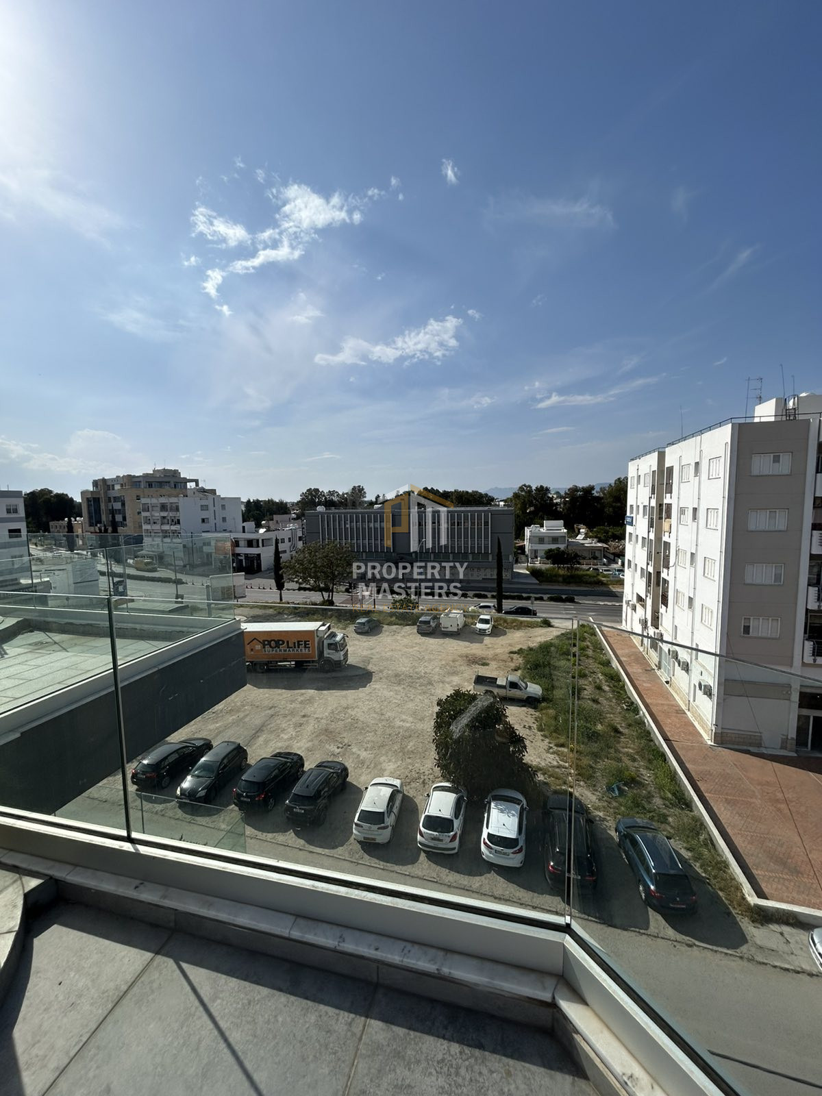 Modern 3 Bedroom Apartment in Strovolos, Nicosia photo 8