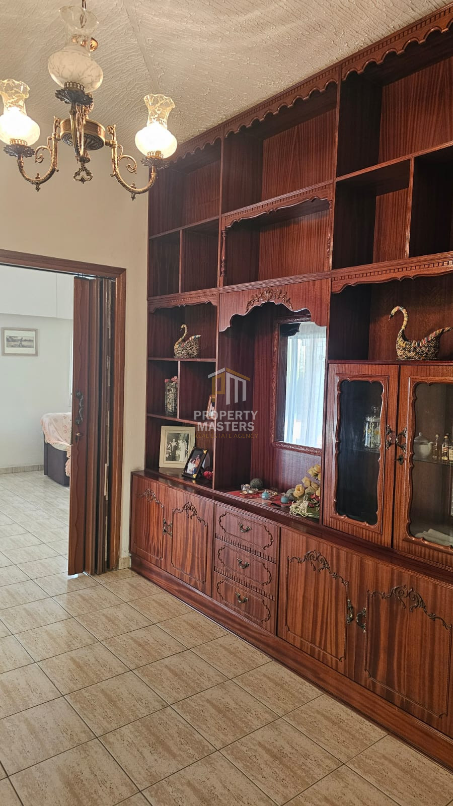 Fully Furnished Three Bedroom House in Peaceful Mosfiloti photo 8