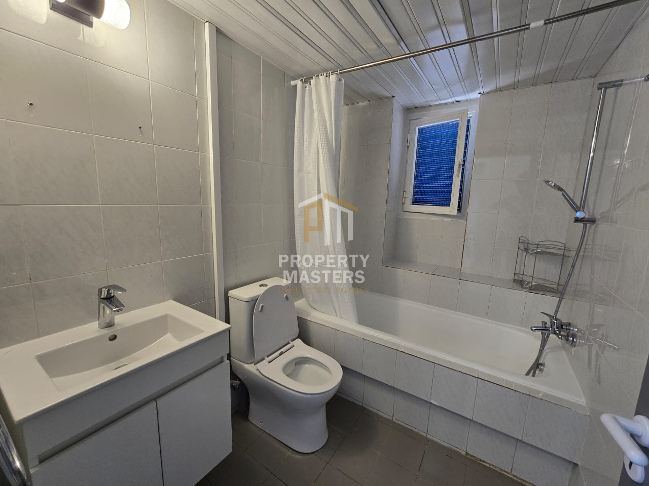 Partially Furnished Paralimni Apartment Two Bedrooms Quiet Area photo 3