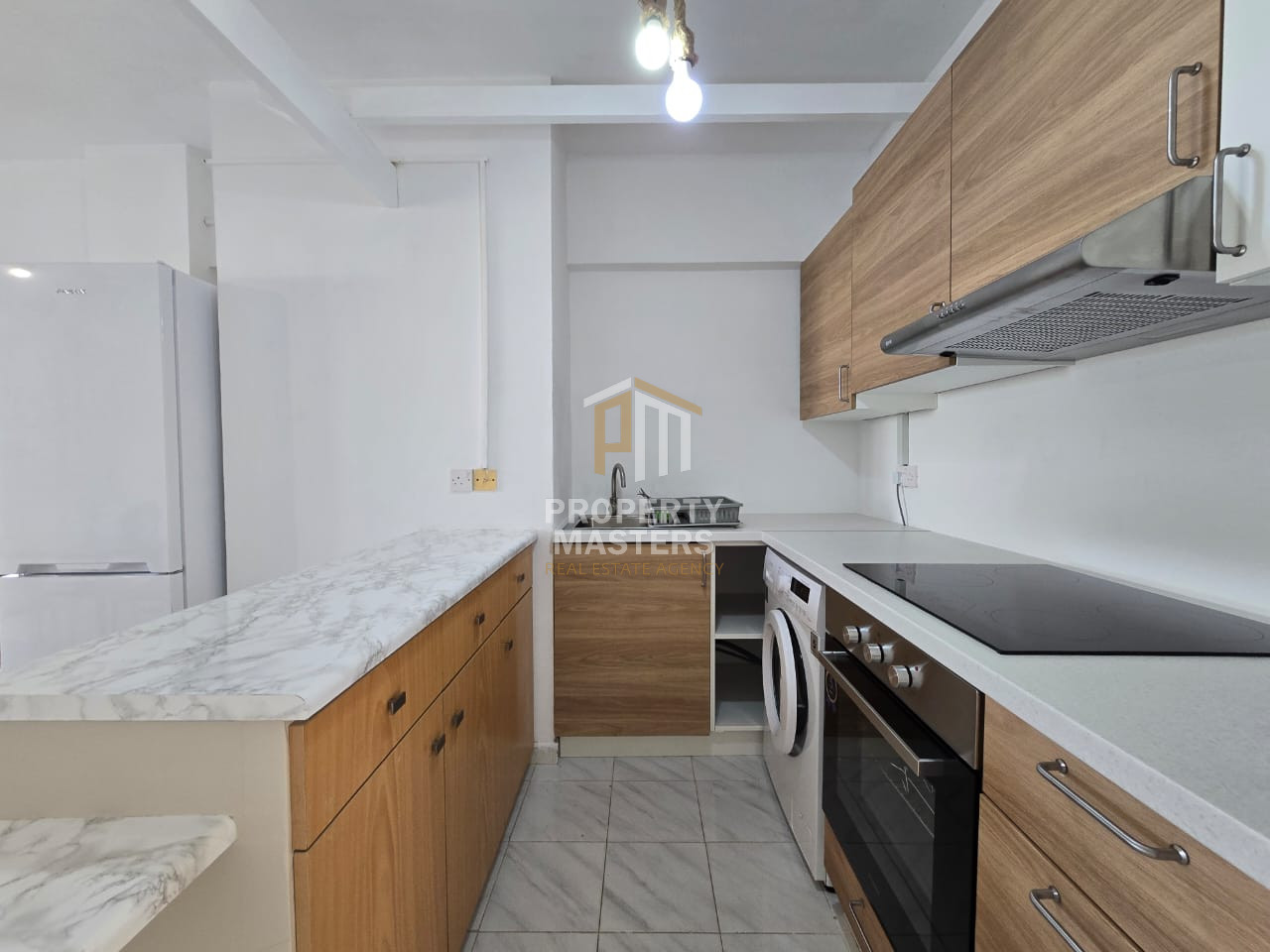Partially Furnished Paralimni Apartment Two Bedrooms Quiet Area photo 8