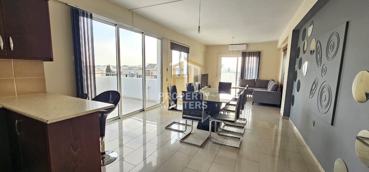 2 bedroom Apartment in Metropolis Mall photo 2