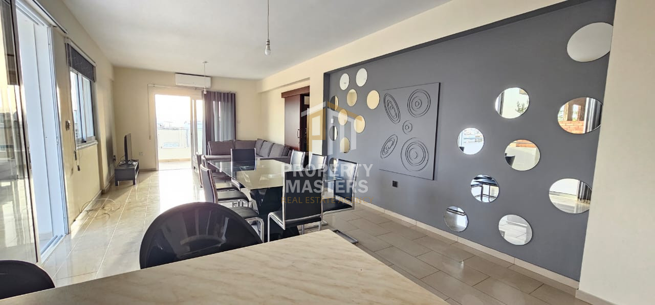 2 bedroom Apartment in Metropolis Mall photo 5