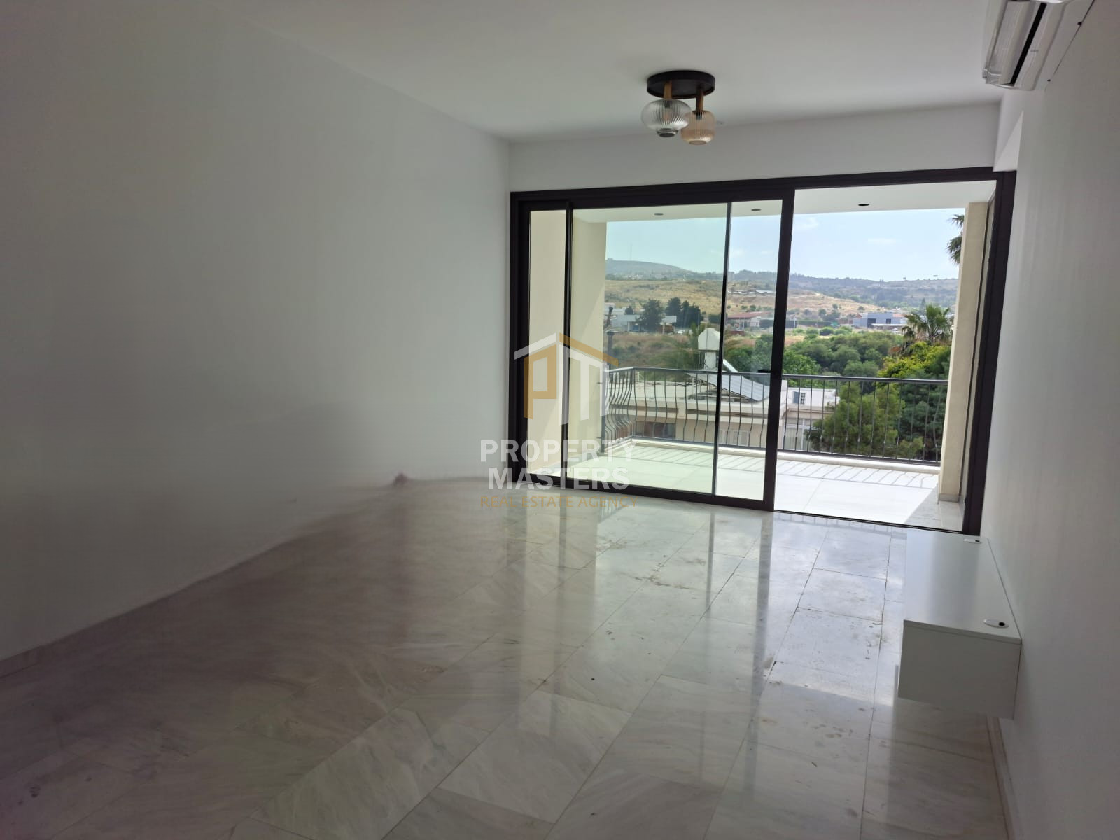3 bedroom Apartment in Agios Theodoros Pafos photo 3