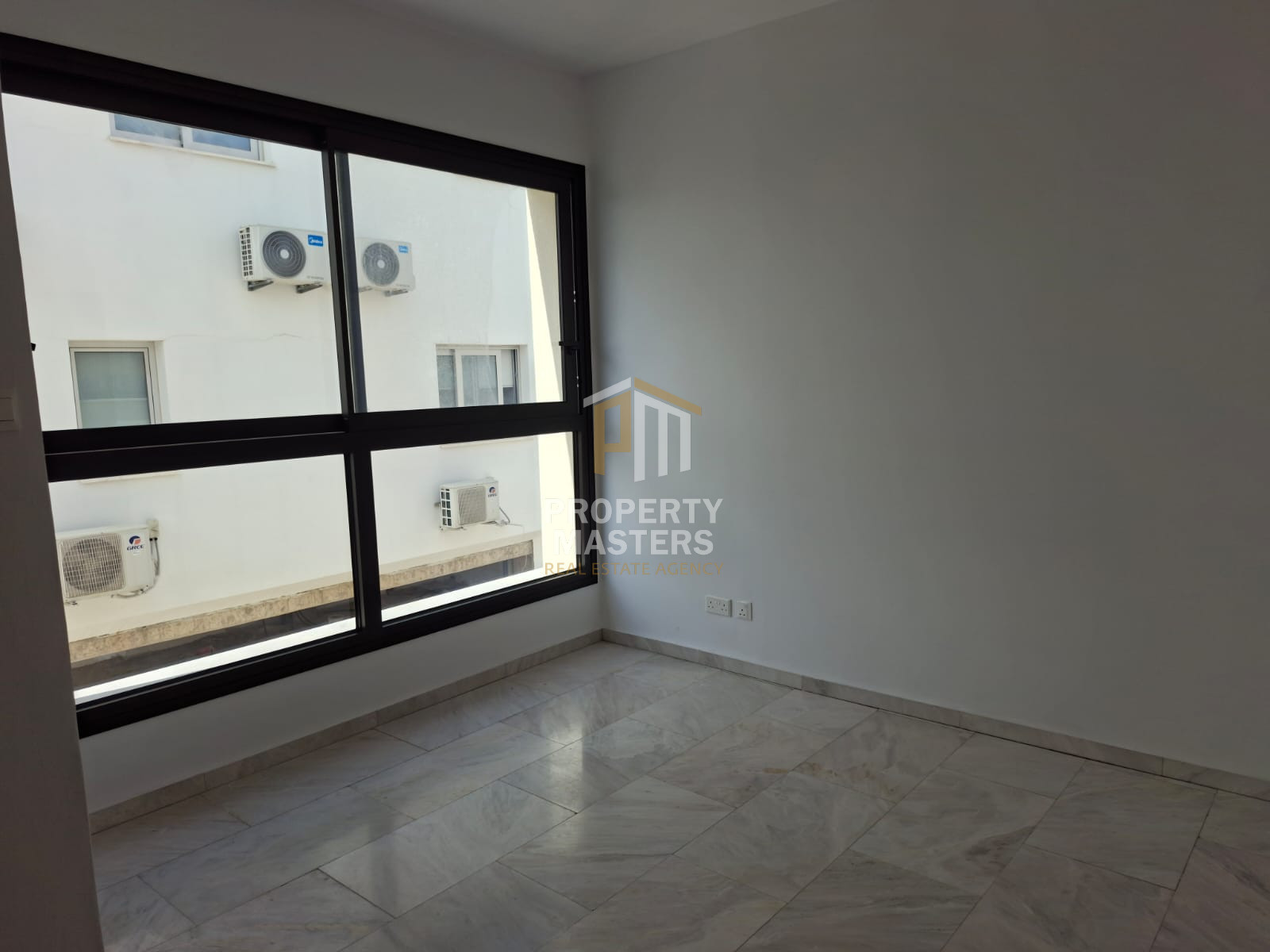 3 bedroom Apartment in Agios Theodoros Pafos photo 6