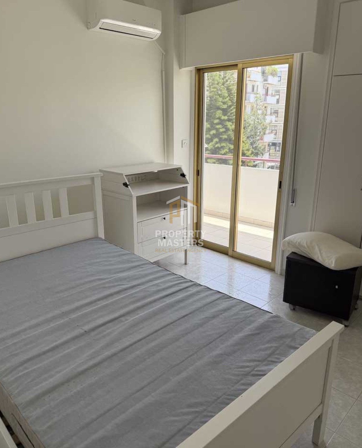 3 bedroom Apartment in Strovolos — Agioi Omologites photo 6