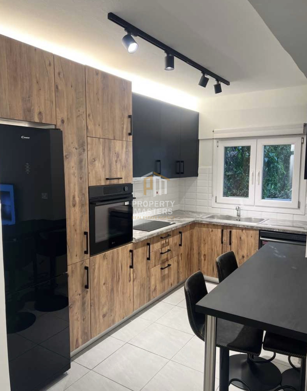 Property media 4
