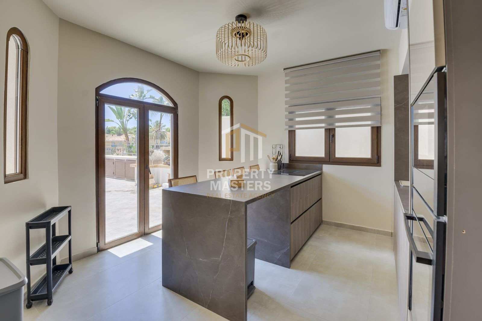 Modern Sea Front Villa in Paralimni photo 5