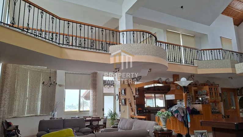 Commercial properties 370 m² for sale in Athienou, Larnaca, Cyprus