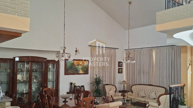Commercial properties 370 m² for sale in Athienou, Larnaca, Cyprus