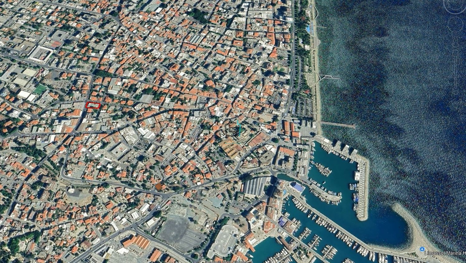 PRIME CITY Location - Field in Katholiki 872 sqm - 2