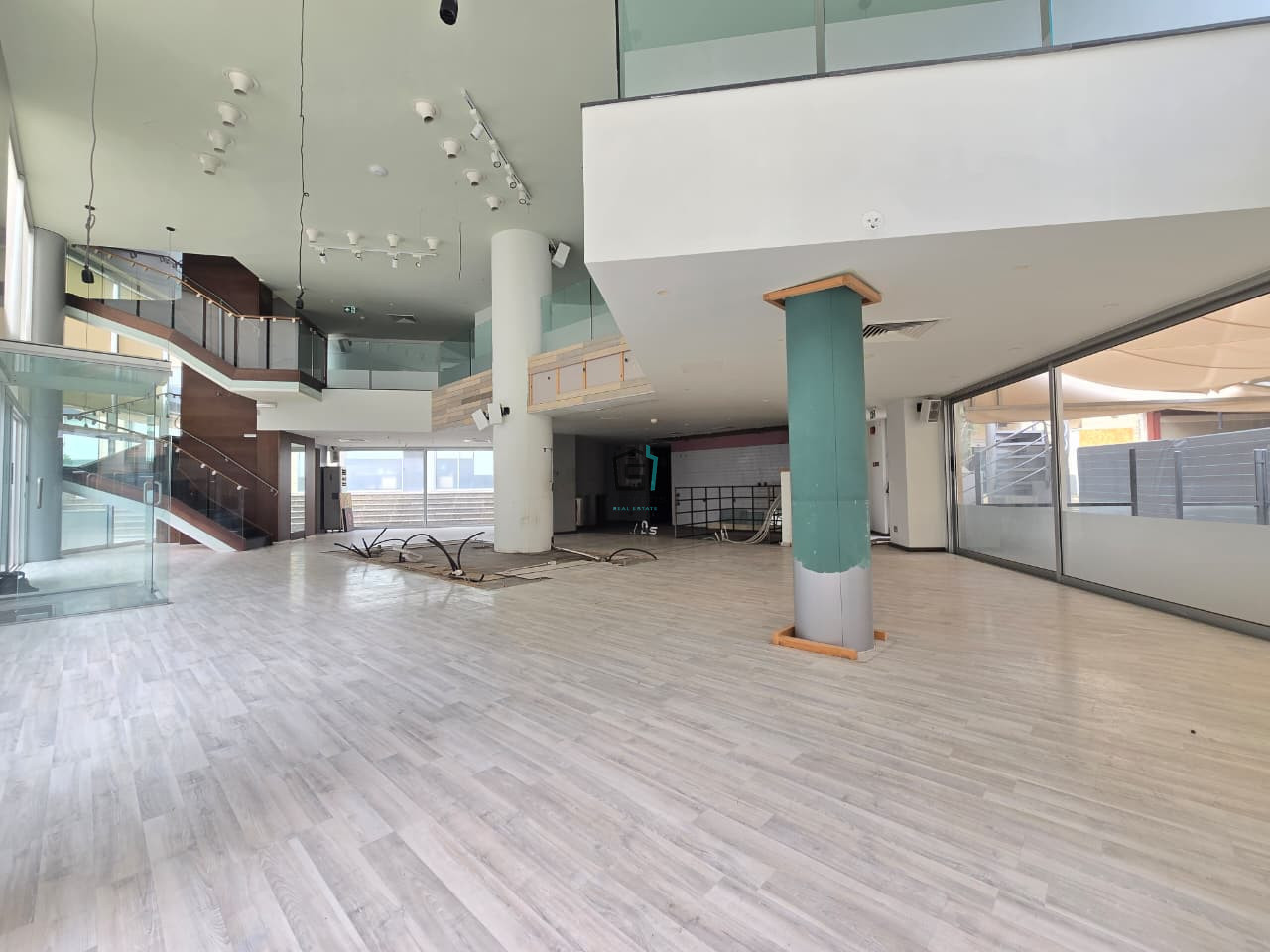 Superb Opportunity in the heart of the City Total Area of 630 sqm - Agios Nikolaos - 4