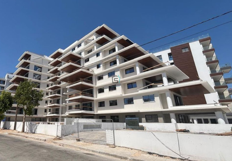 Luxury 3 Bedroom BEACH Apartment - Larnaca - 2