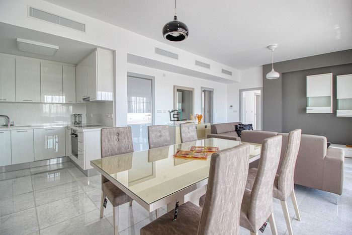 Striking 3 Bedroom Penthouse - Mesa Geitonia - 2