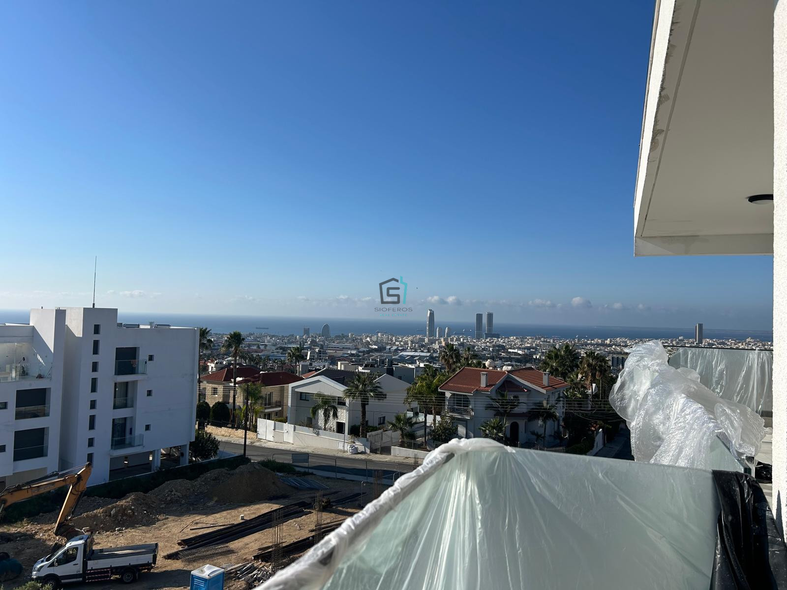 Amazing Sea view 2 Bedroom Roof Garden Apartment - Agios Athanasios