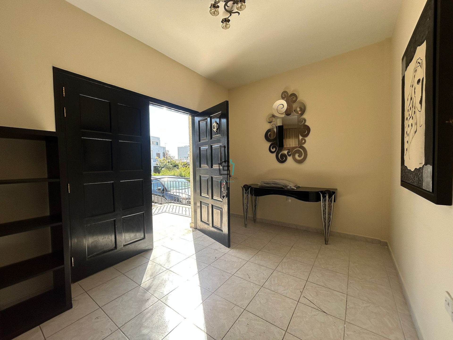 Premium Location 3 Bedroom House - Linopetra
