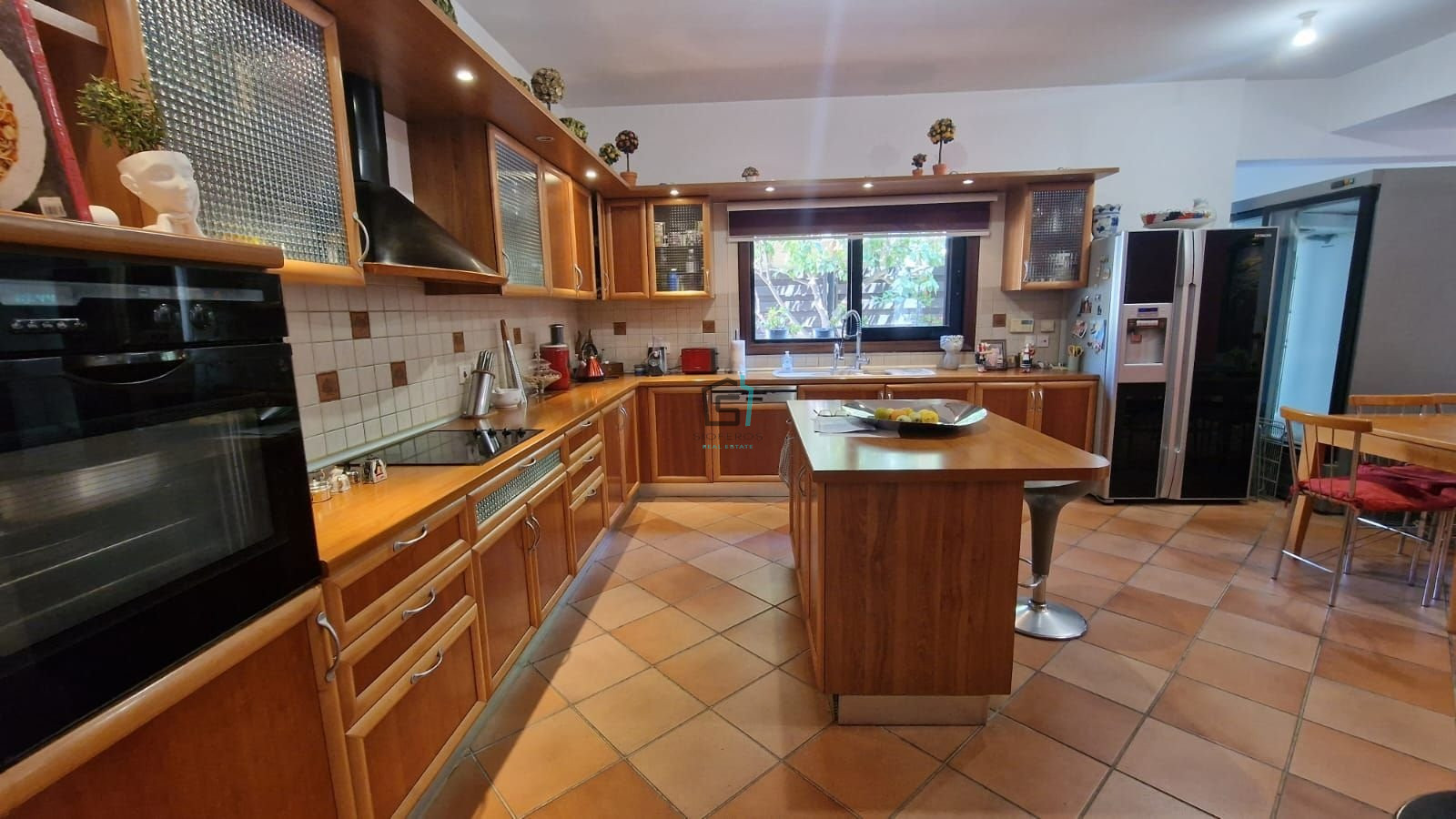 Beautiful 3 + 1 Bedroom House - Linopetra - 5